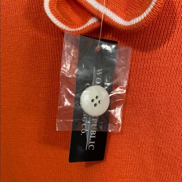 World Republic Orange Sweater with White Trim - Picture 3 of 4